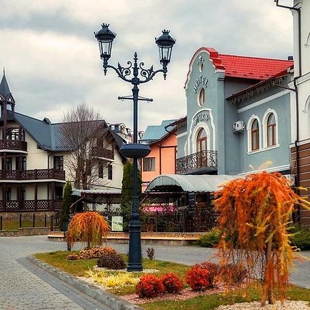 Richky Hotel Truskavets Exterior foto